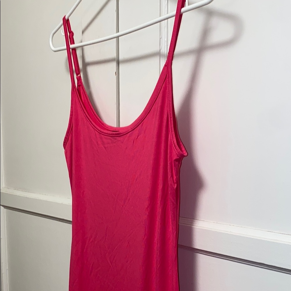 SHEIN BASICS Medium Pink Solid Form Fitted Slip Dress - Picture 9 of 10